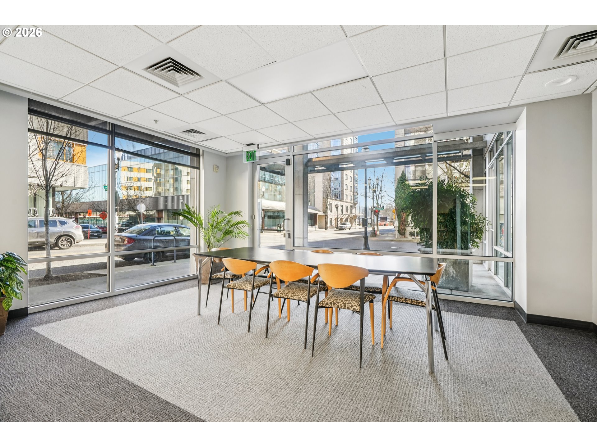 Photo #10: 768647981 Listing: Photo #10