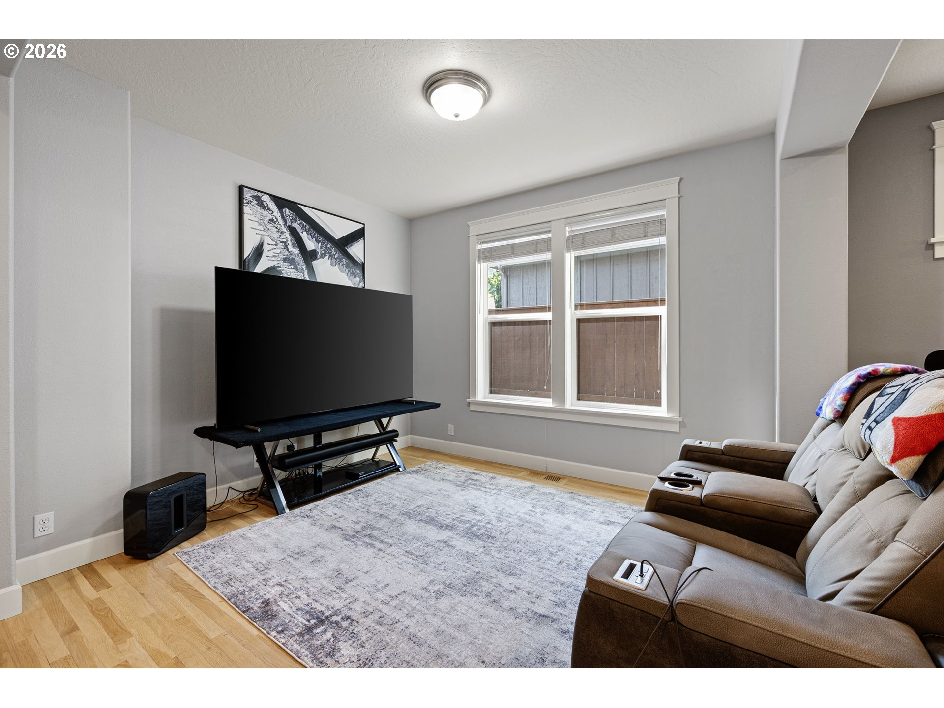 Property photo 17 of 44