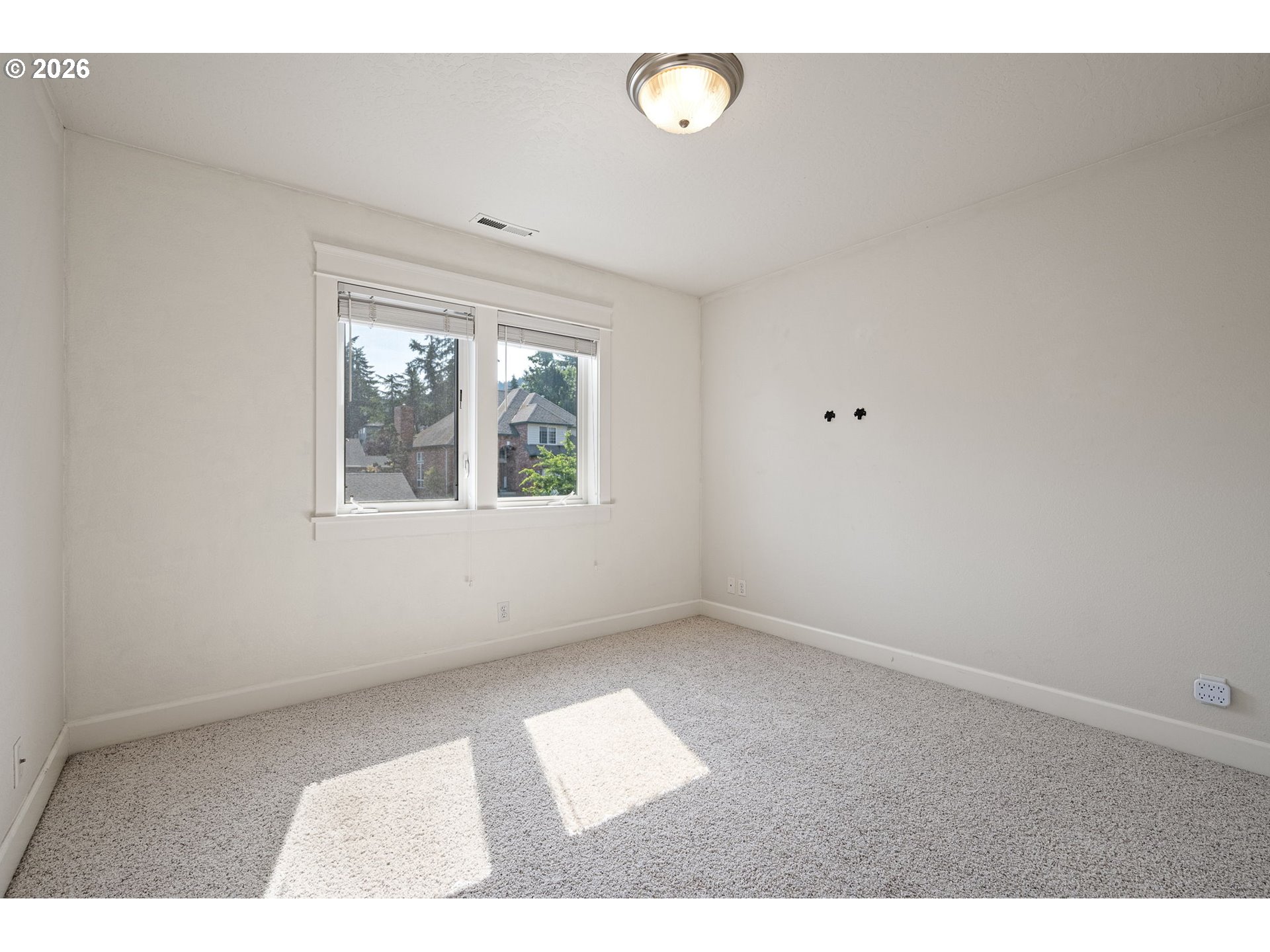 Property photo 32 of 44