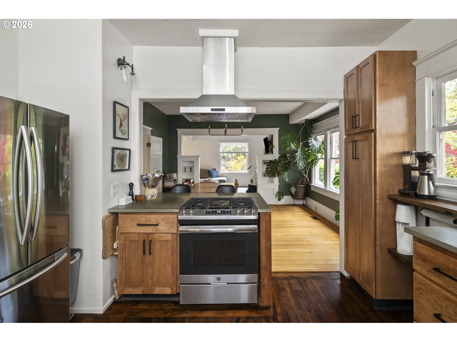 4023 SE IVON ST, Portland, OR, 97202