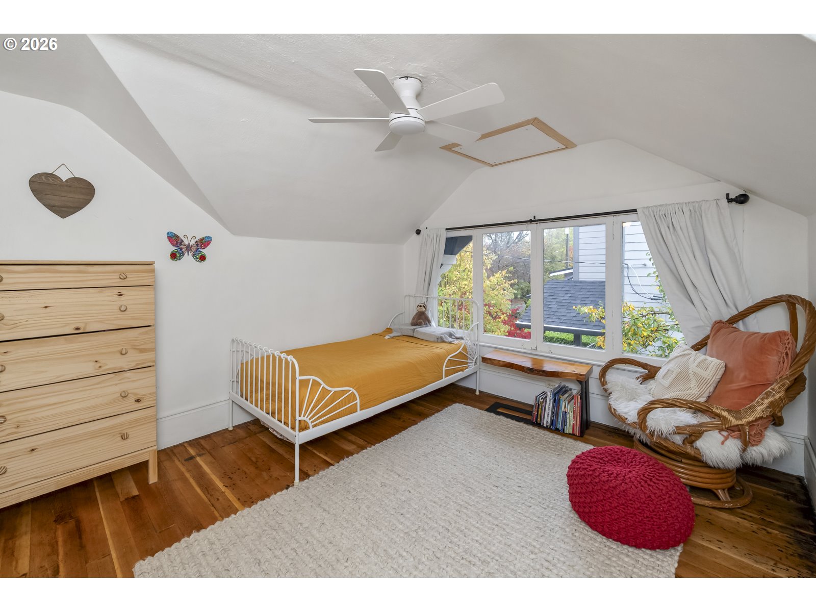 4023 SE IVON ST, Portland, OR, 97202