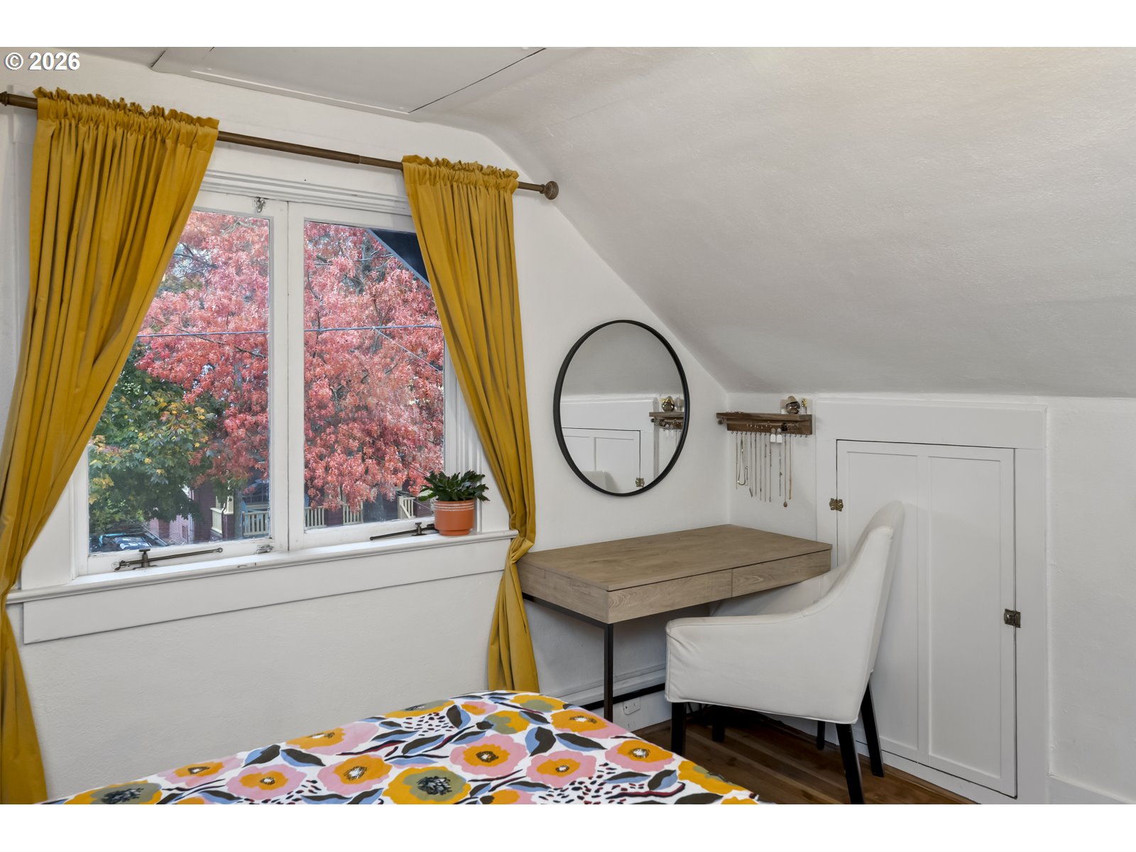 4023 SE IVON ST, Portland, OR, 97202