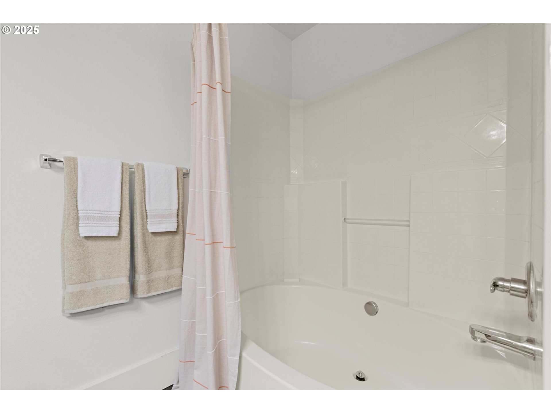 Photo #28: 769470721 Listing: Photo #28