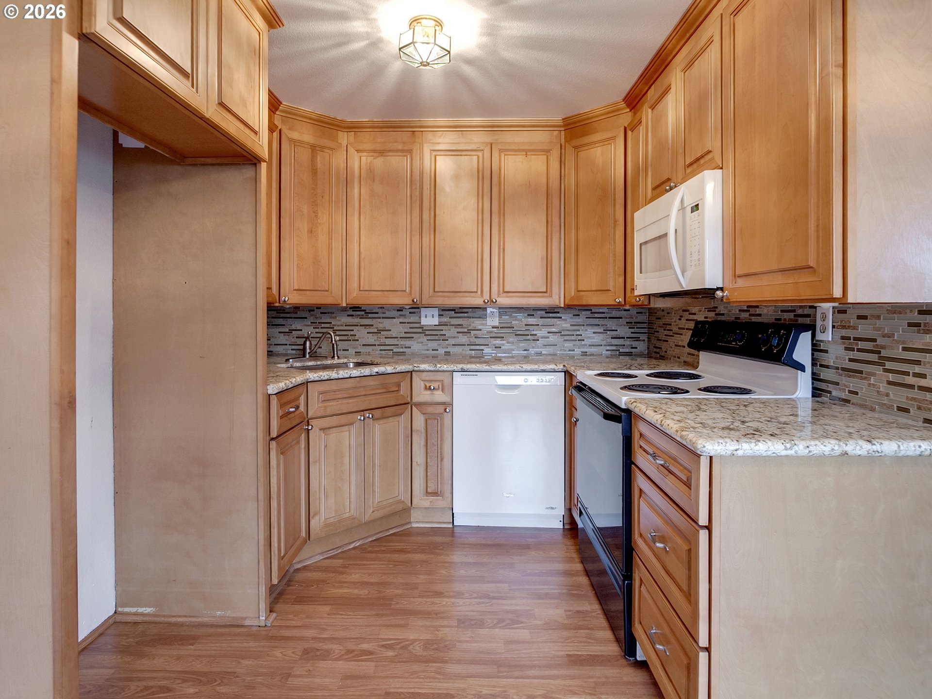 Photo #15: 769491000 Listing: Photo #15