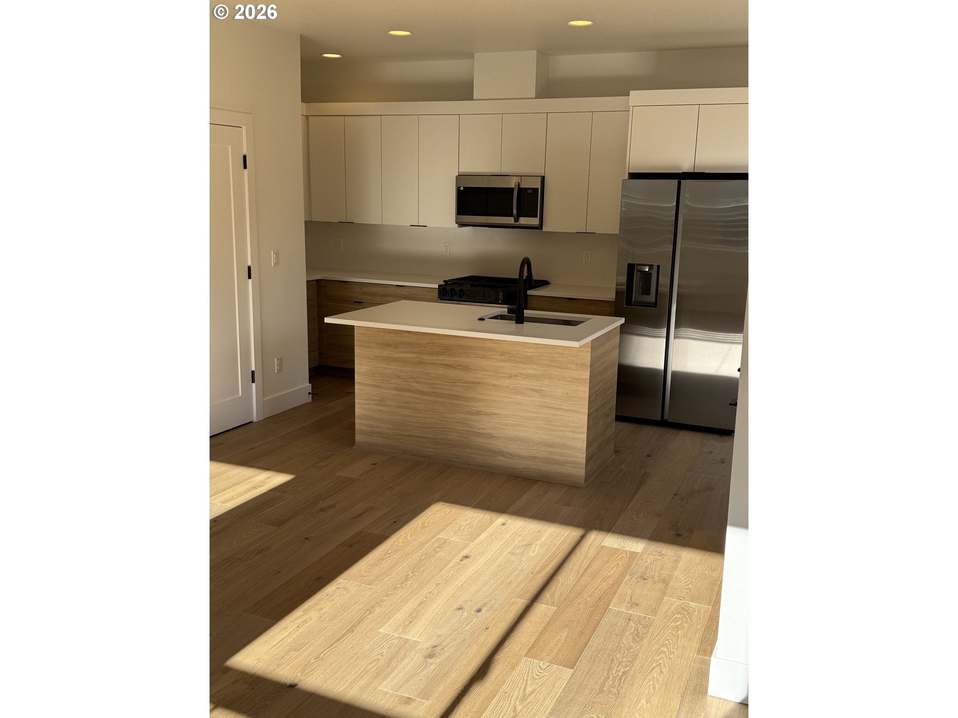 Photo #7: 769699719 Listing: Photo #7