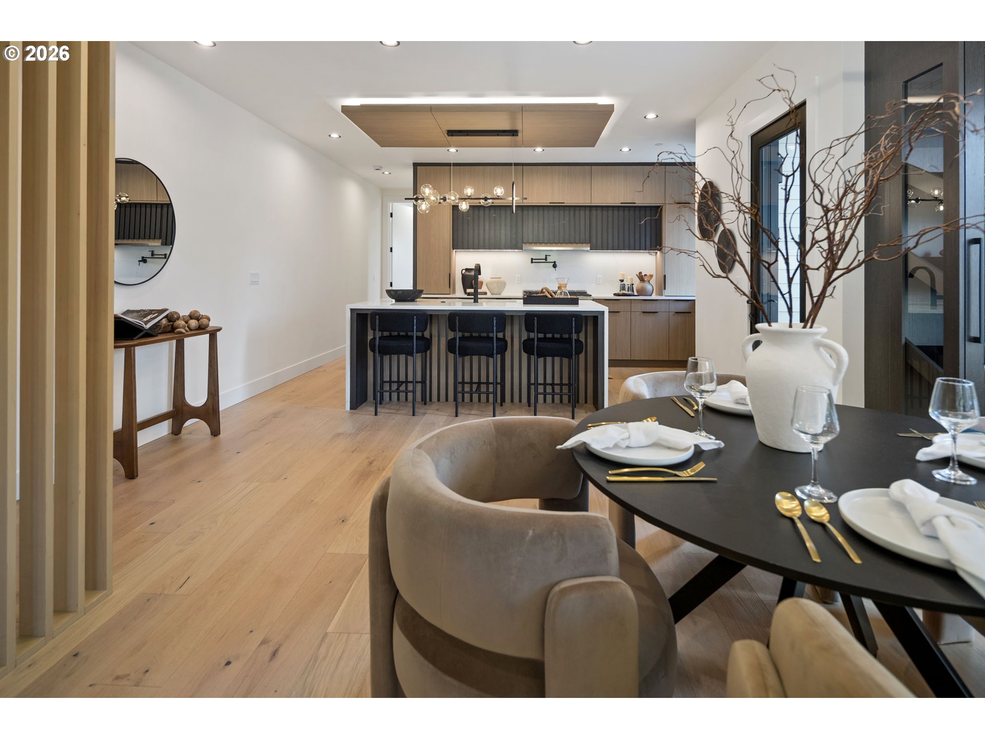 Photo #4: 769914444 Listing: Photo #4