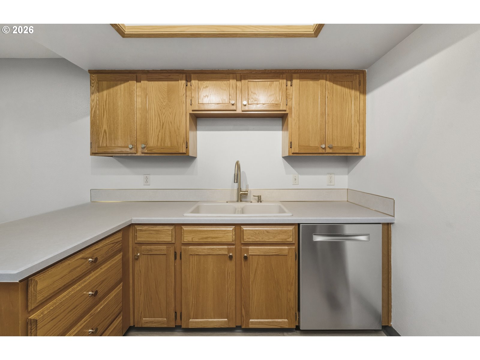 Photo #9: 769995195 Listing: Photo #9