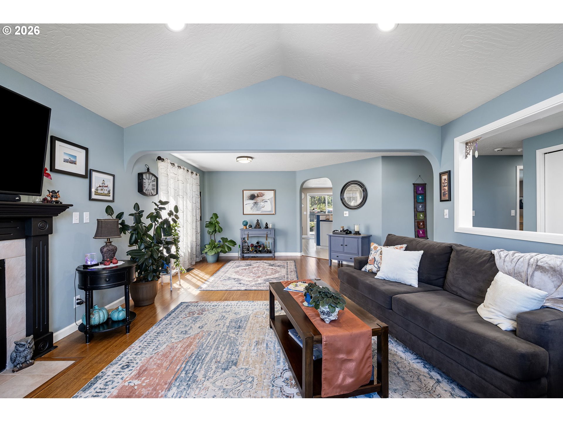 Property photo 11 of 48