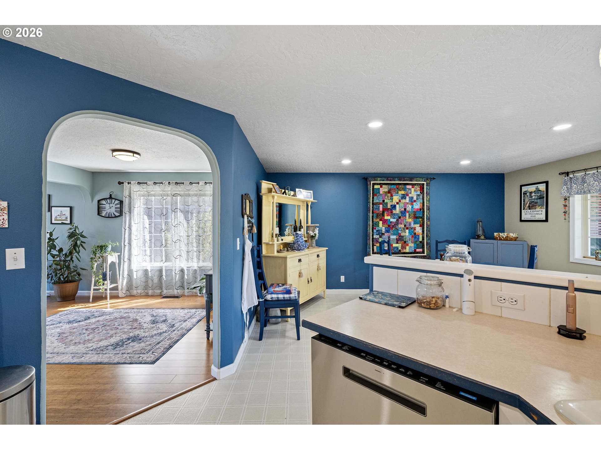 Property photo 17 of 48
