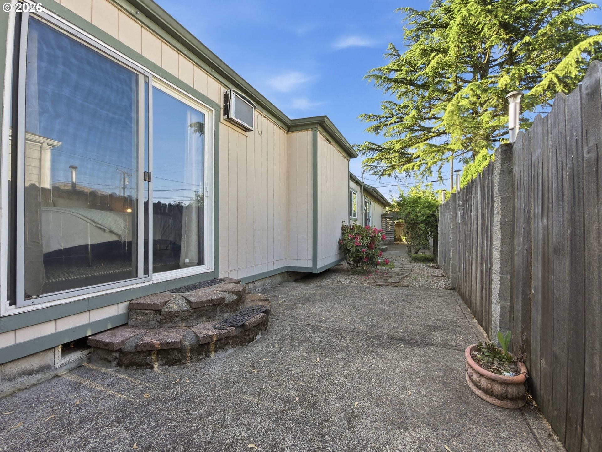Property photo 18 of 23
