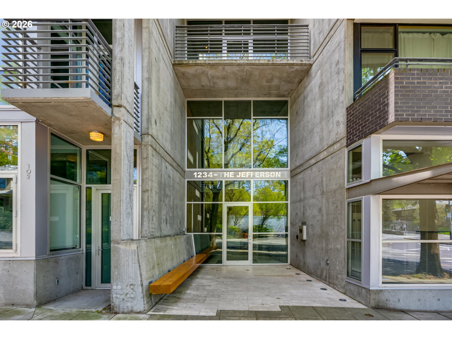 Photo #1: 770324992 Listing: Photo #1