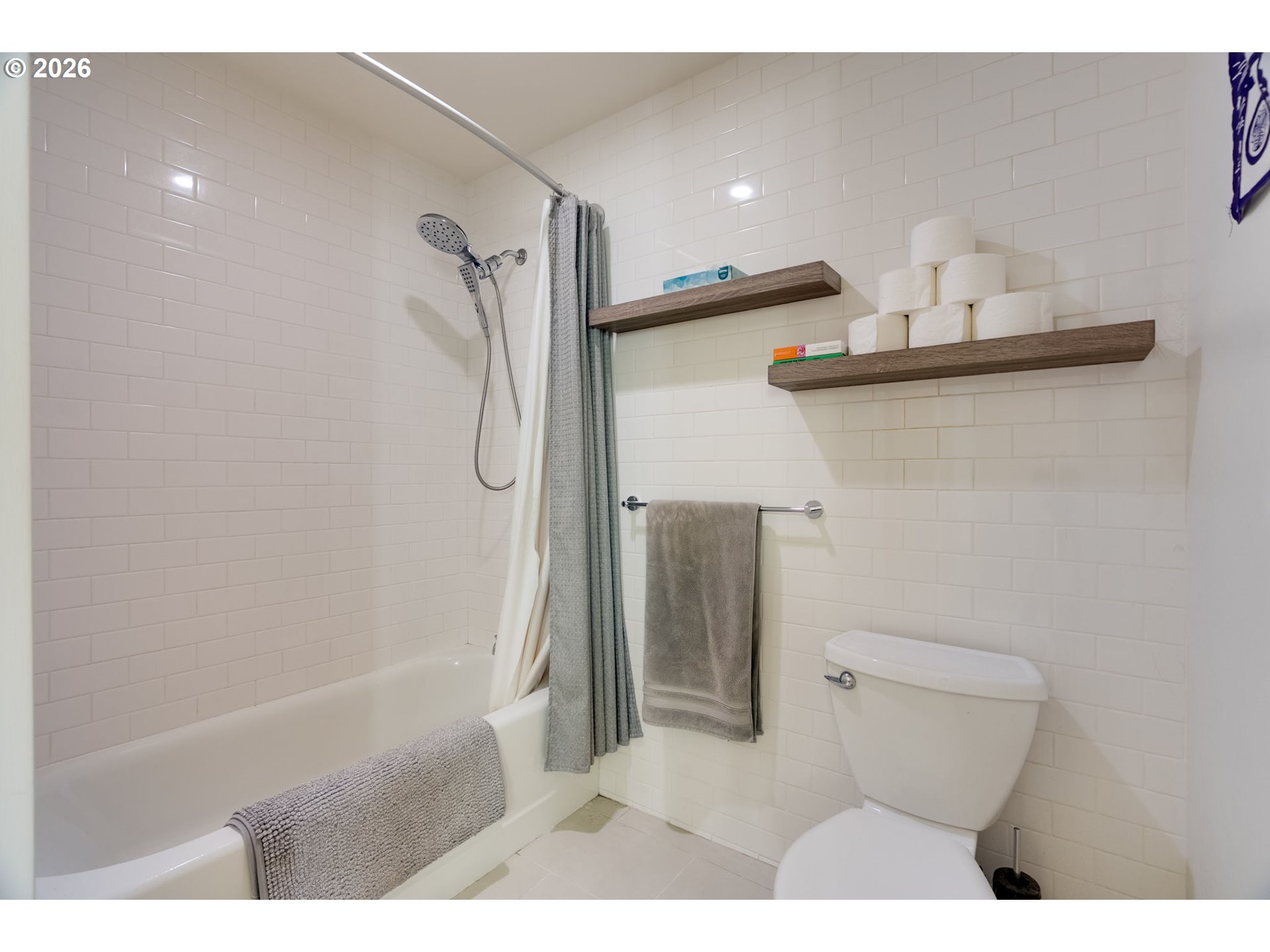 Photo #20: 770324992 Listing: Photo #20