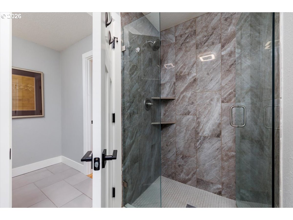4188 COBB WAY, Lake Oswego, OR, 97035