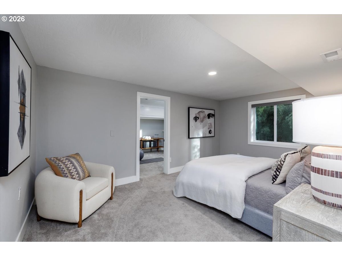 4188 COBB WAY, Lake Oswego, OR, 97035