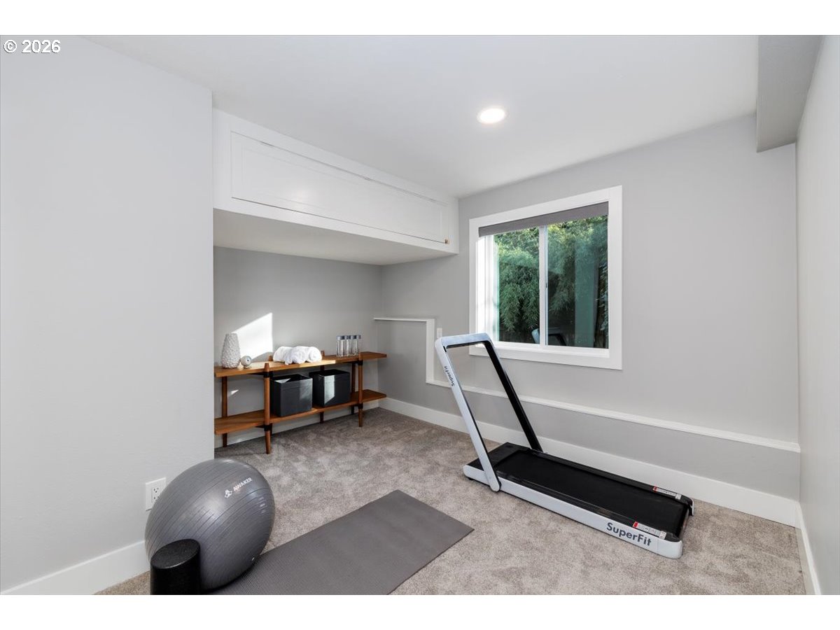 4188 COBB WAY, Lake Oswego, OR, 97035