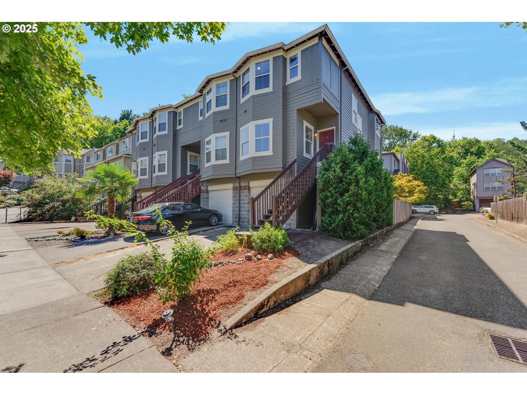 4815 SW 1ST AVE, Portland, OR, 97239