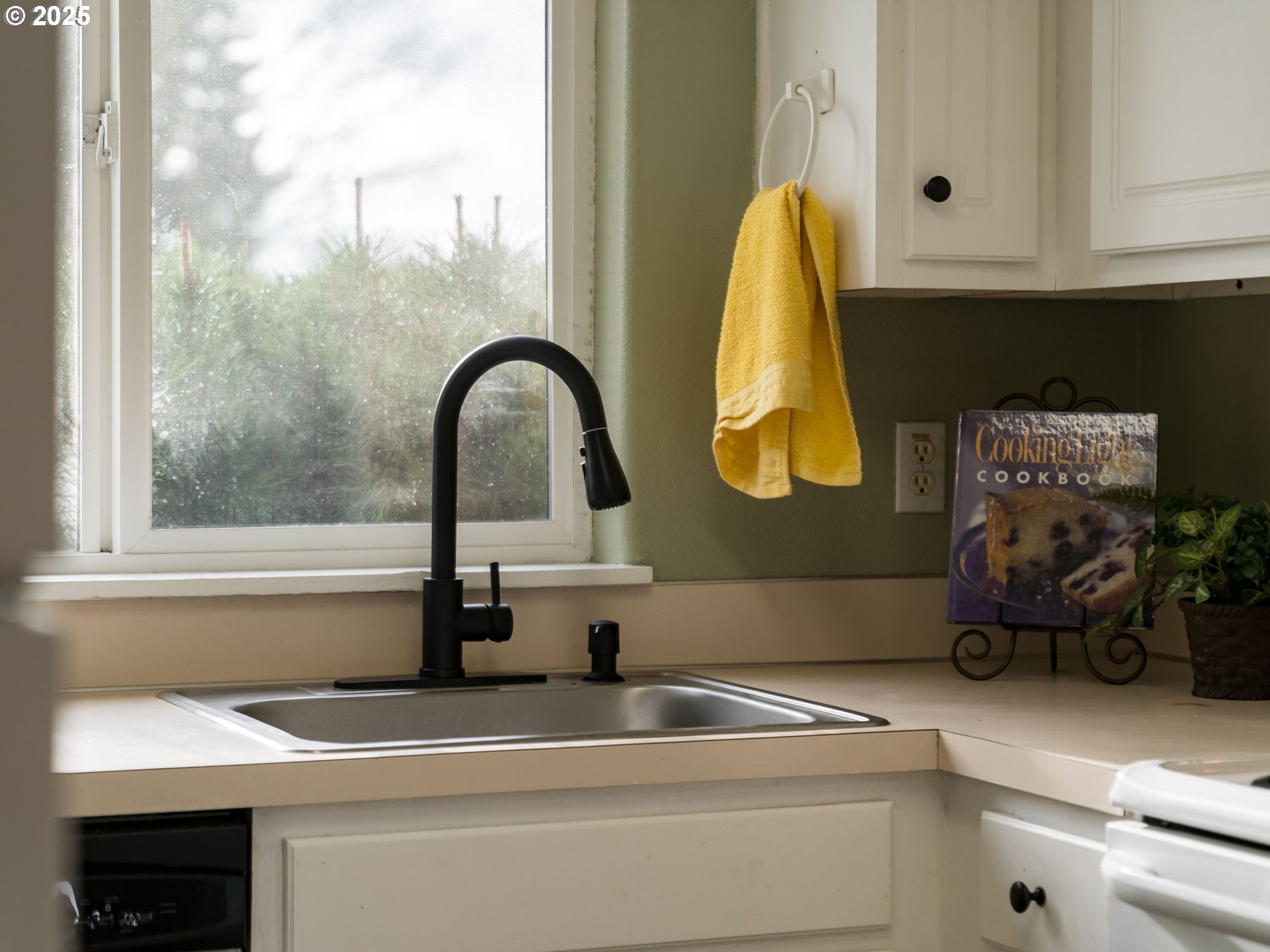 453 NW LINCOLN ST, Hillsboro, OR, 97124 453 NW LINCOLN ST, Hillsboro, OR, 97124