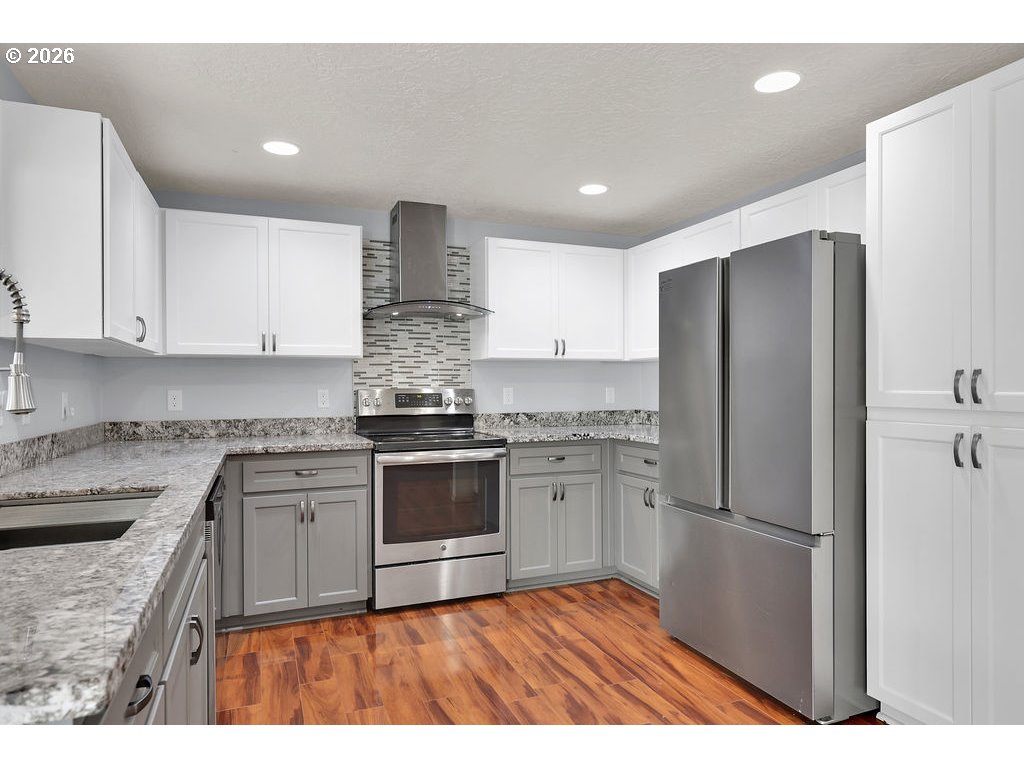 279 S 71ST, Springfield, OR, 97478