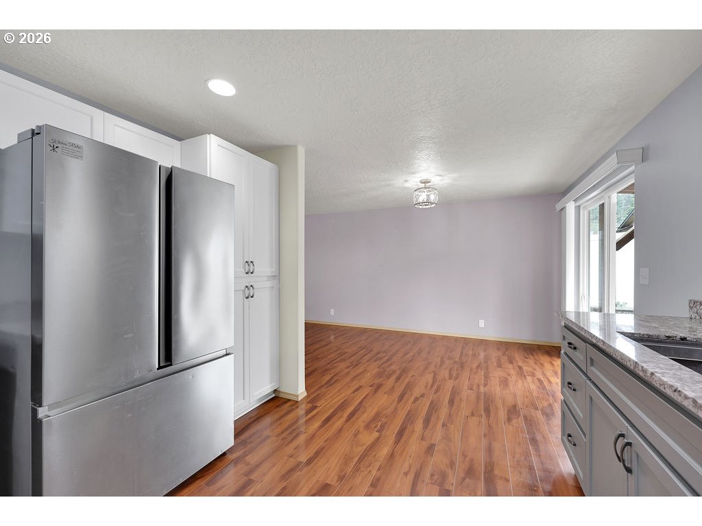 279 S 71ST, Springfield, OR, 97478