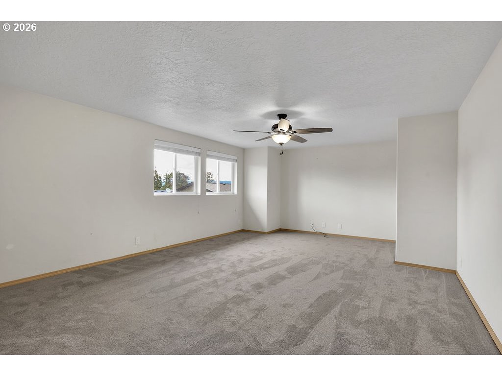 279 S 71ST, Springfield, OR, 97478