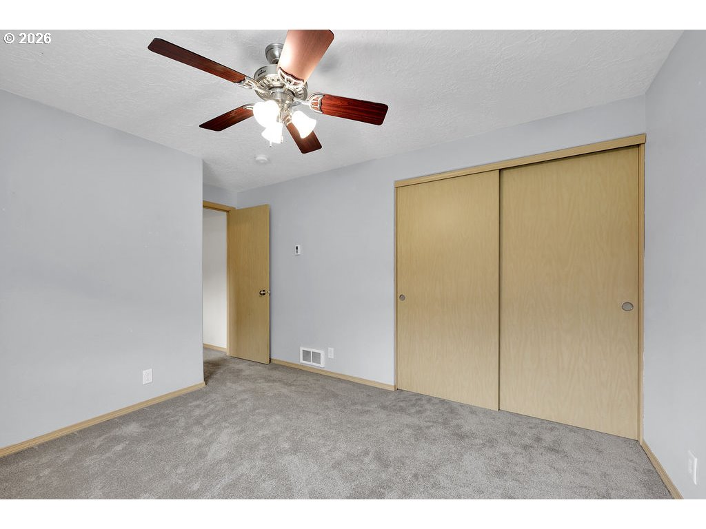 279 S 71ST, Springfield, OR, 97478