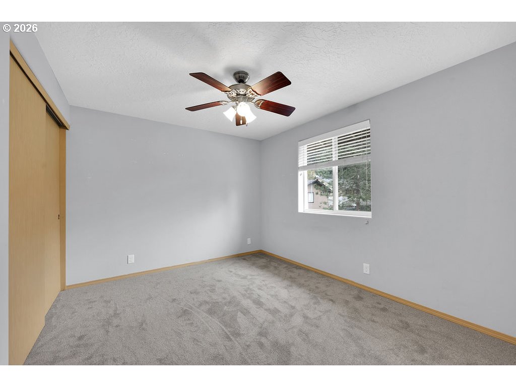 279 S 71ST, Springfield, OR, 97478