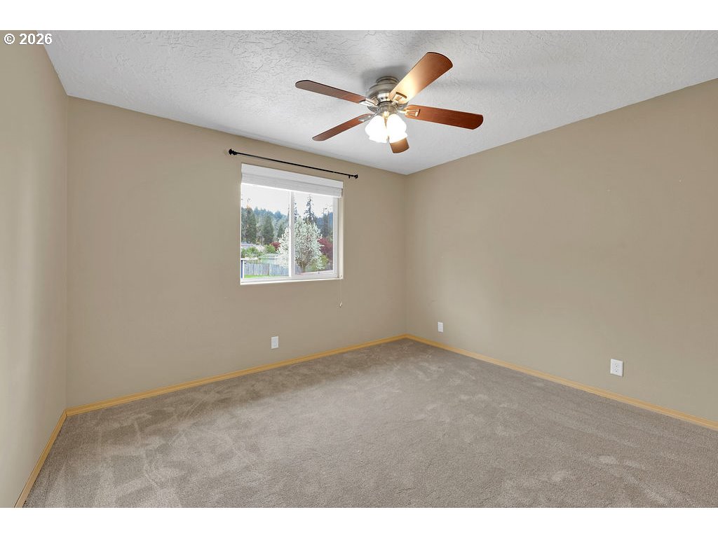 279 S 71ST, Springfield, OR, 97478