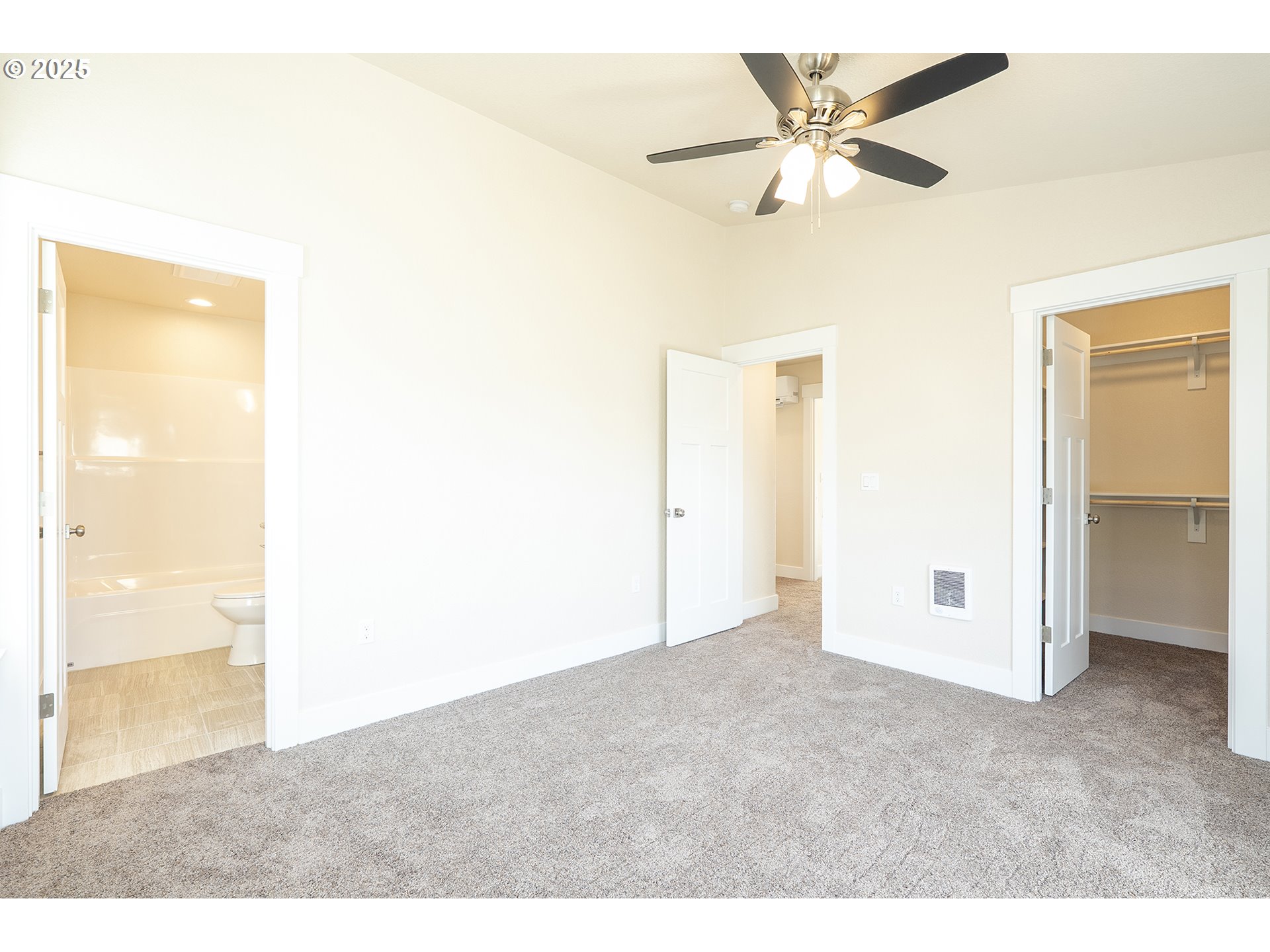 Photo #15: 771466853 Listing: Photo #15