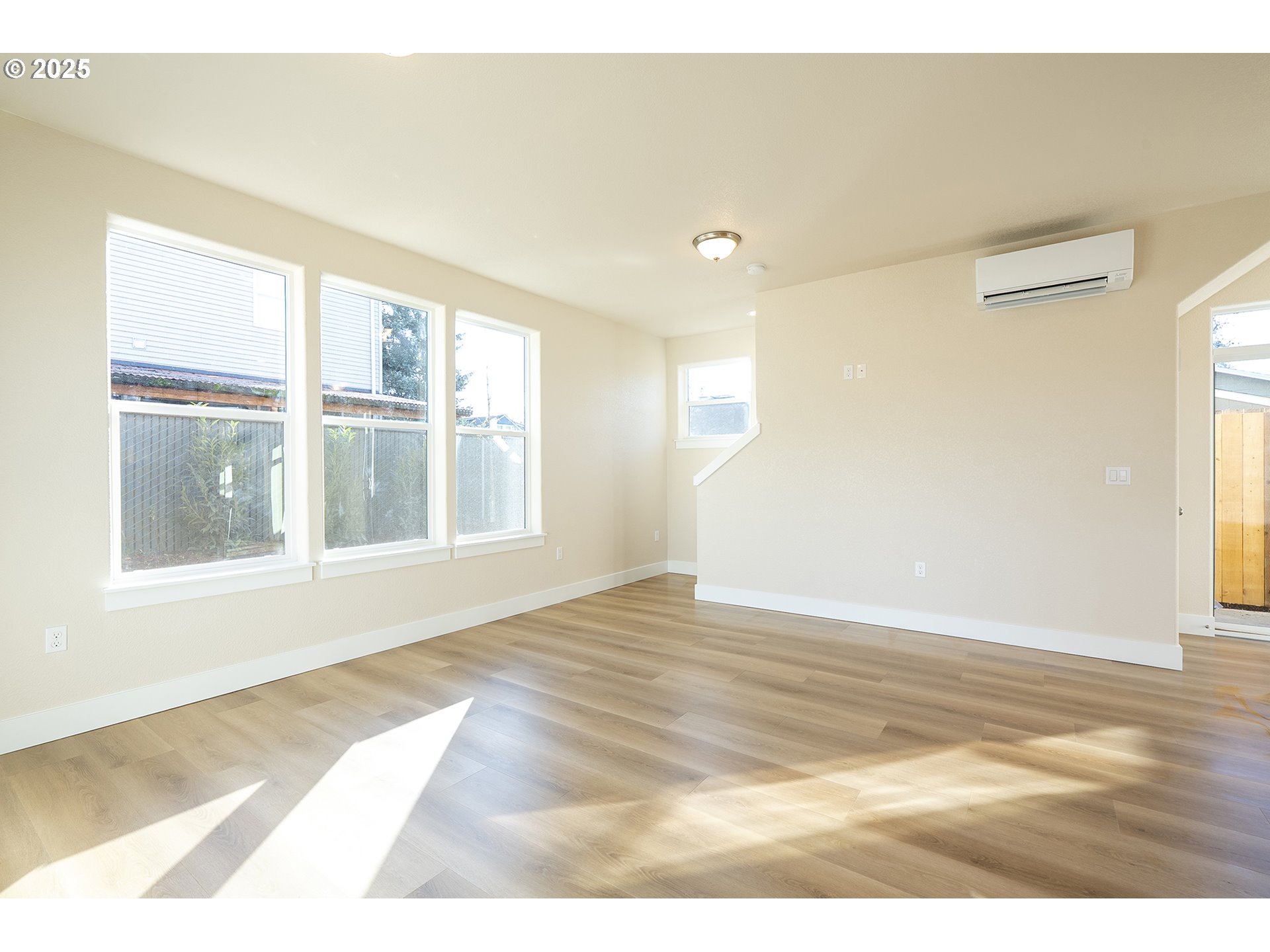 Photo #4: 771466853 Listing: Photo #4