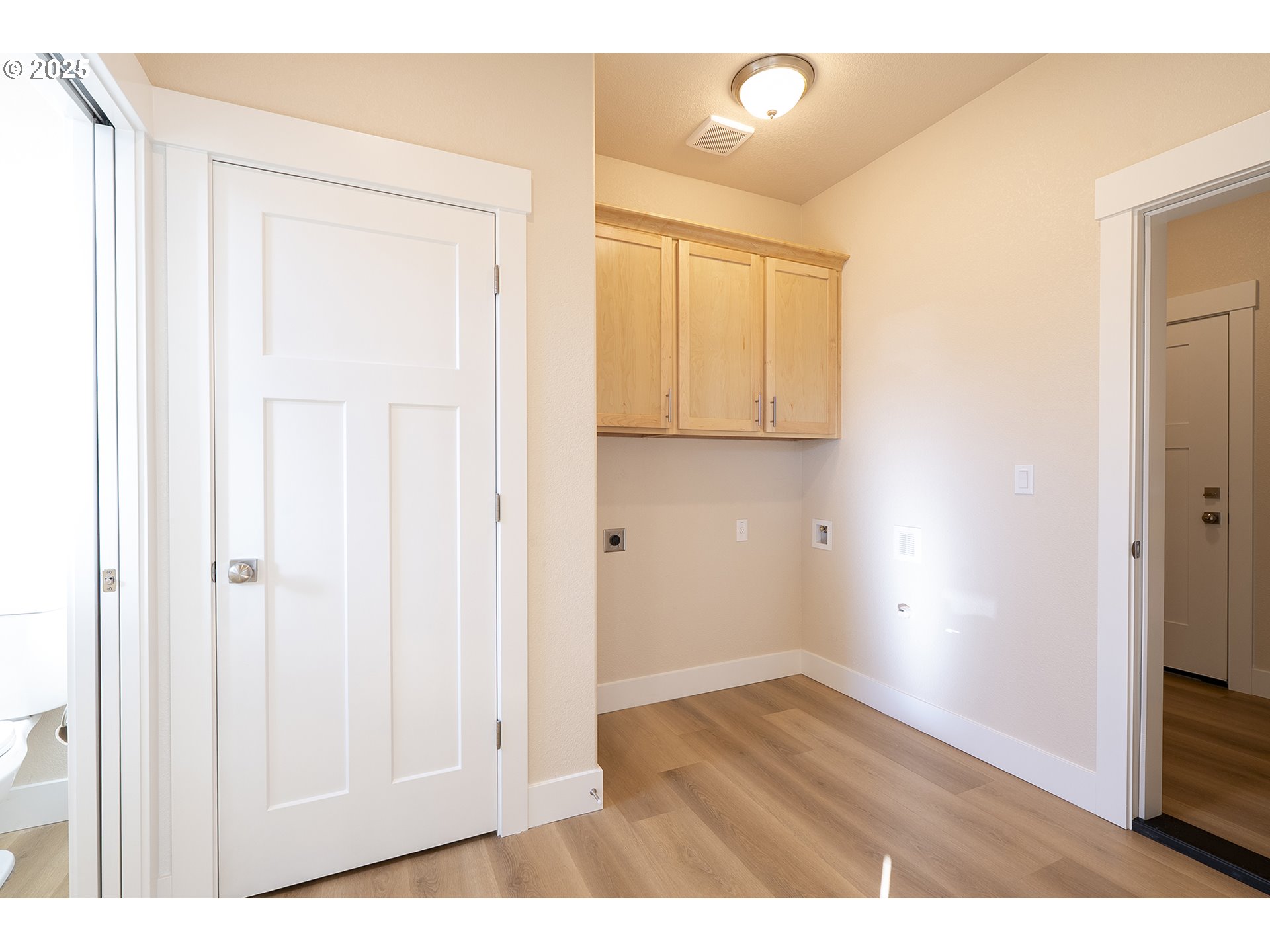 Photo #9: 771466853 Listing: Photo #9