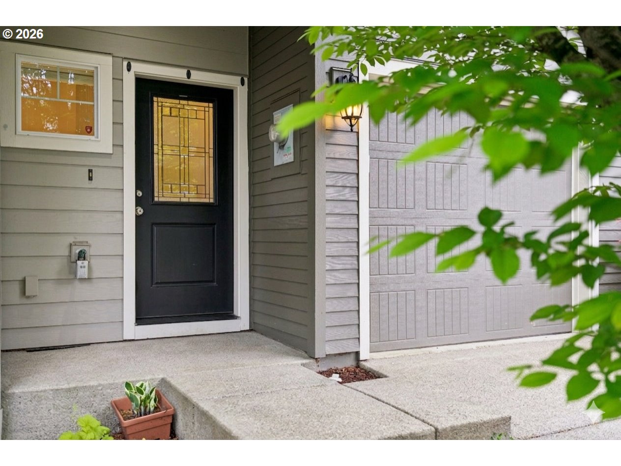 15630 SE VIVIAN WAY, Happy Valley, OR, 97086