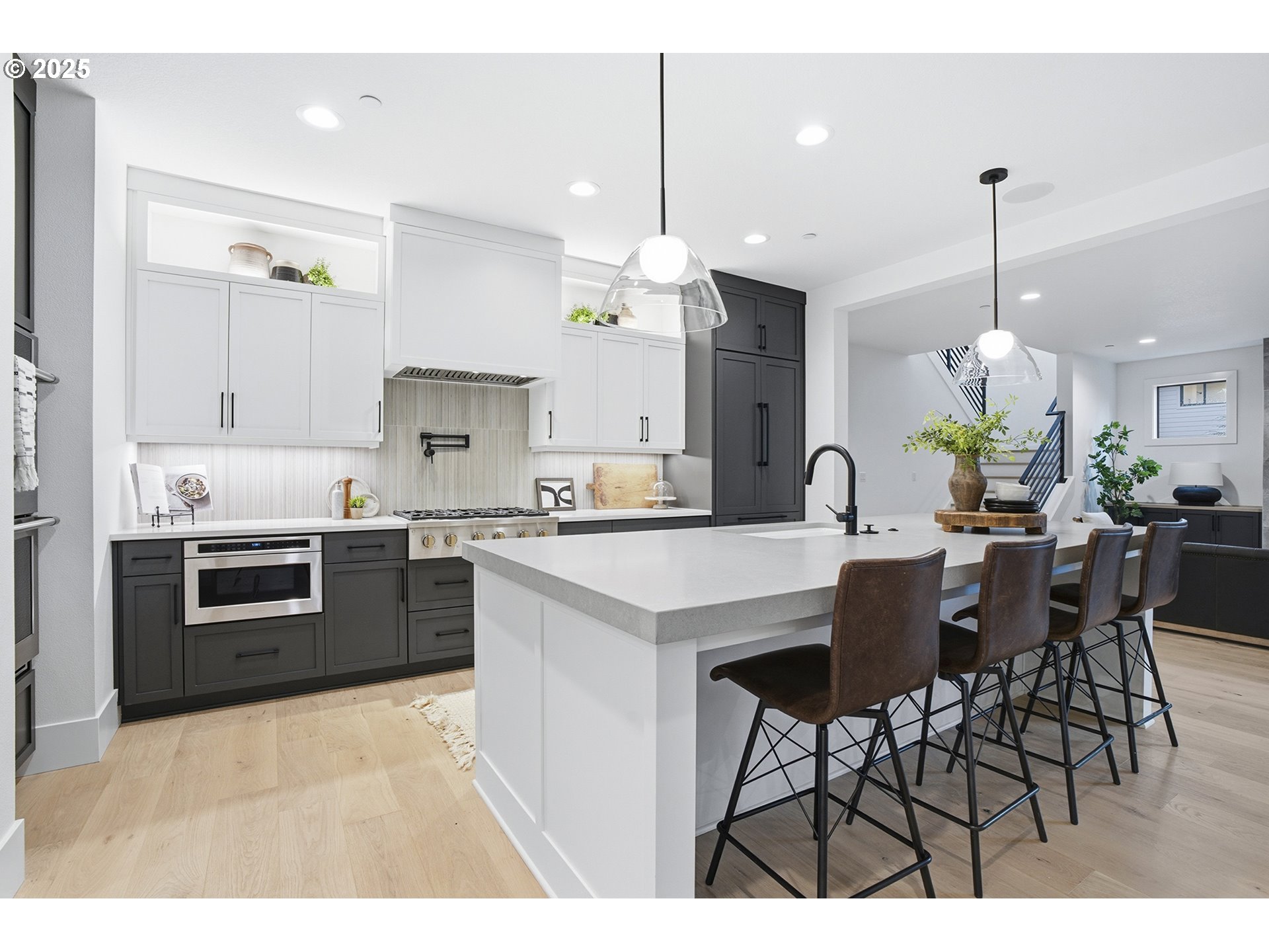 16901 KARA LN, Lake Oswego, OR, 97035