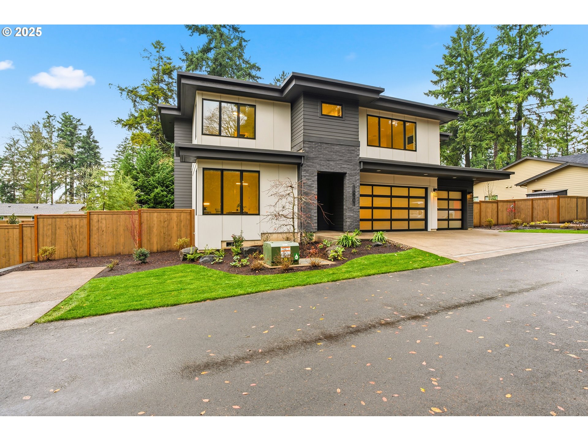 16901 KARA LN, Lake Oswego, OR, 97035