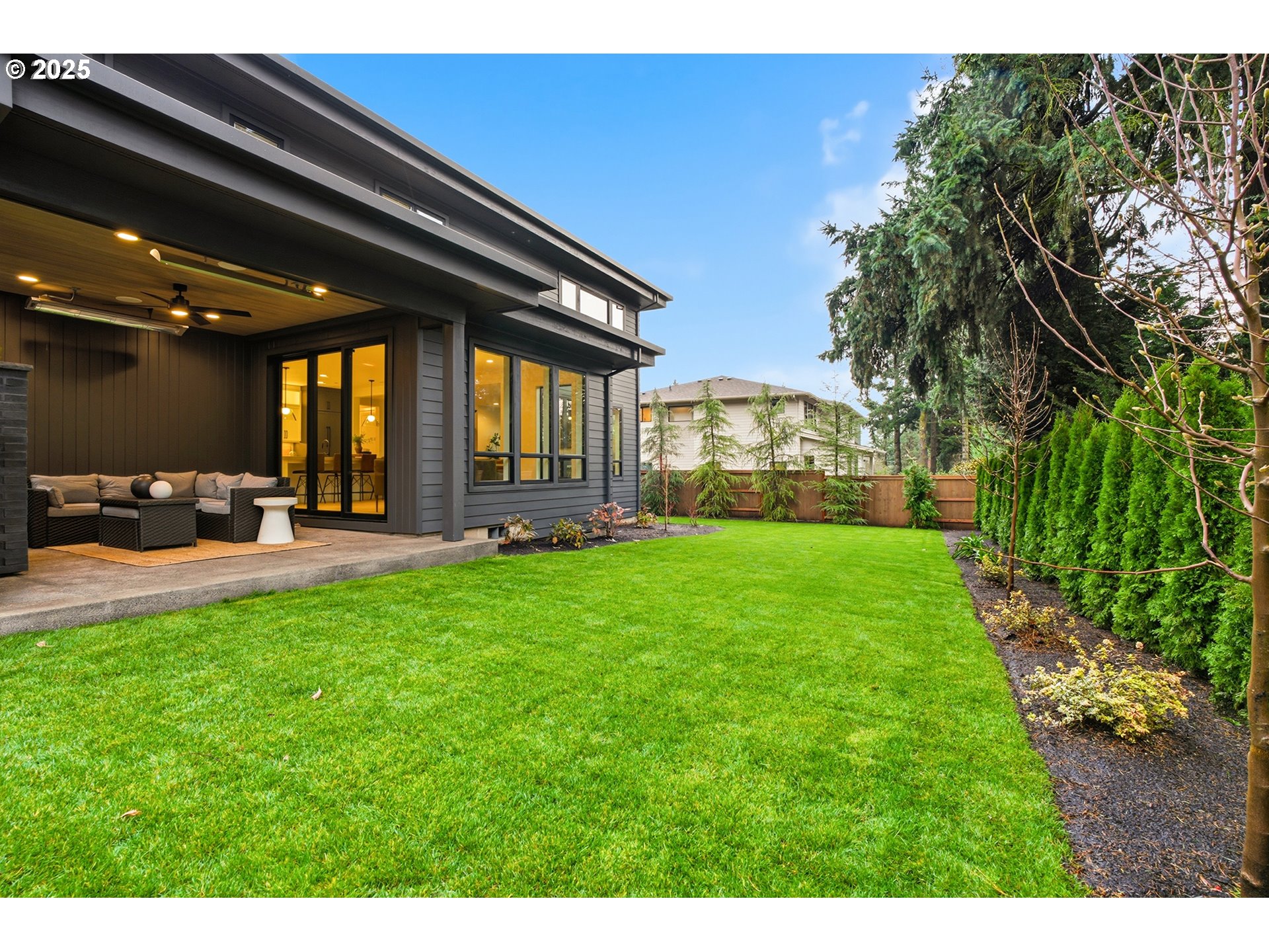 16901 KARA LN, Lake Oswego, OR, 97035