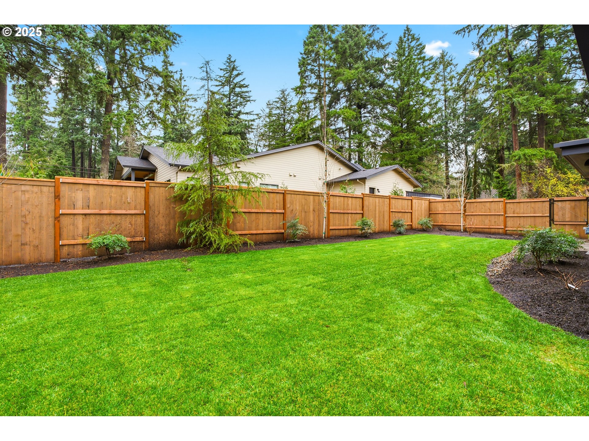16901 KARA LN, Lake Oswego, OR, 97035