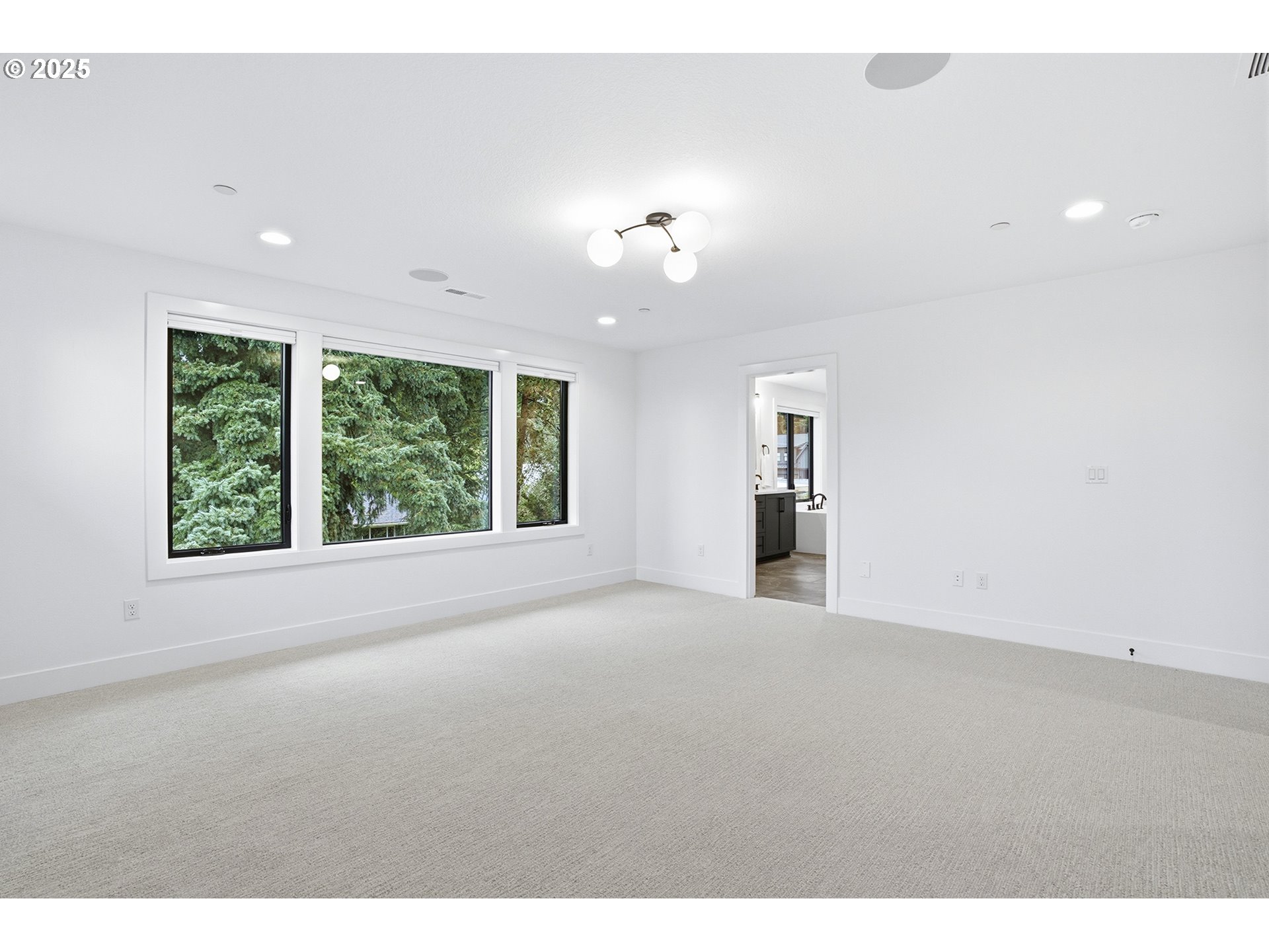 16901 KARA LN, Lake Oswego, OR, 97035