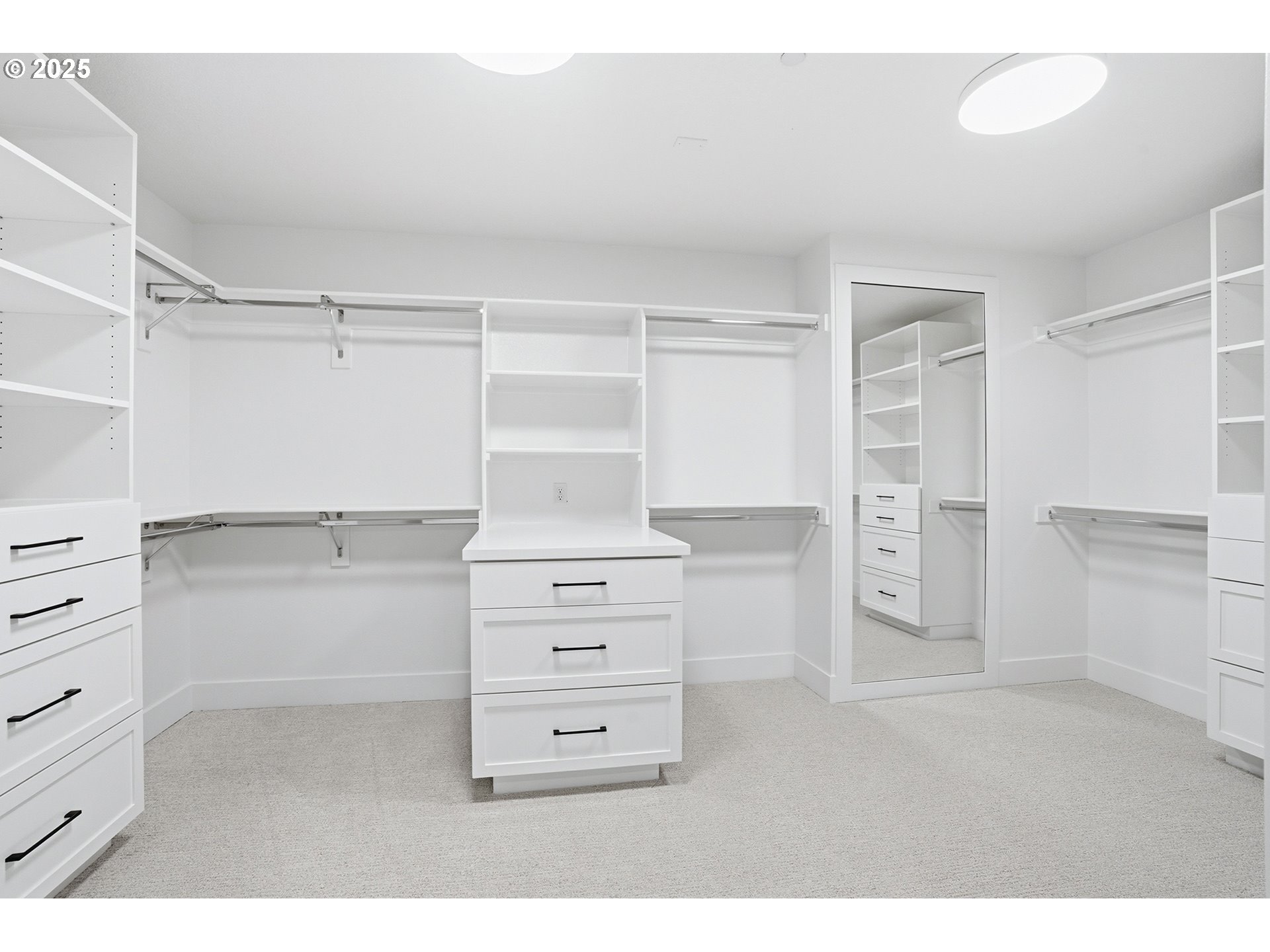 16901 KARA LN, Lake Oswego, OR, 97035