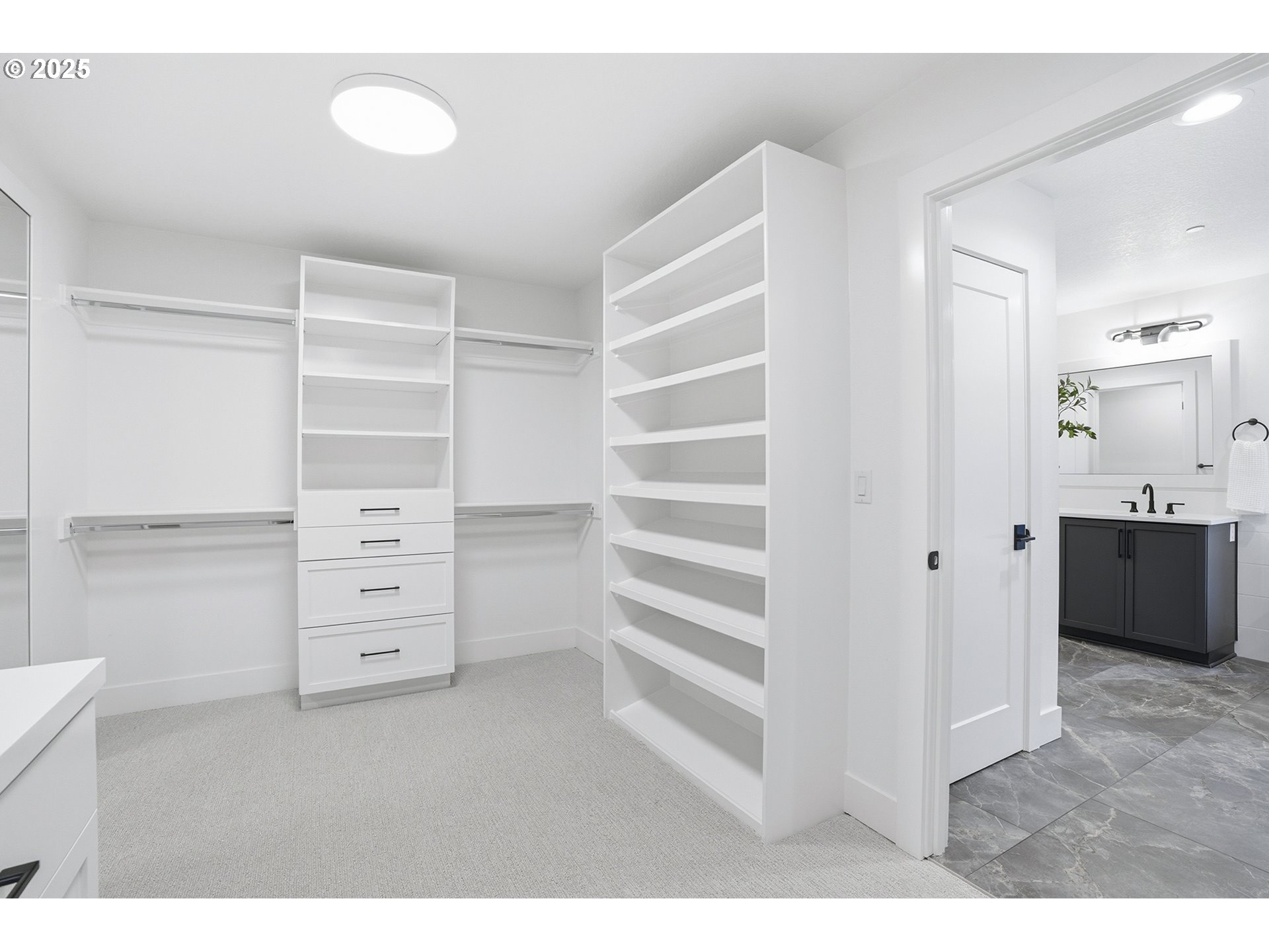 16901 KARA LN, Lake Oswego, OR, 97035