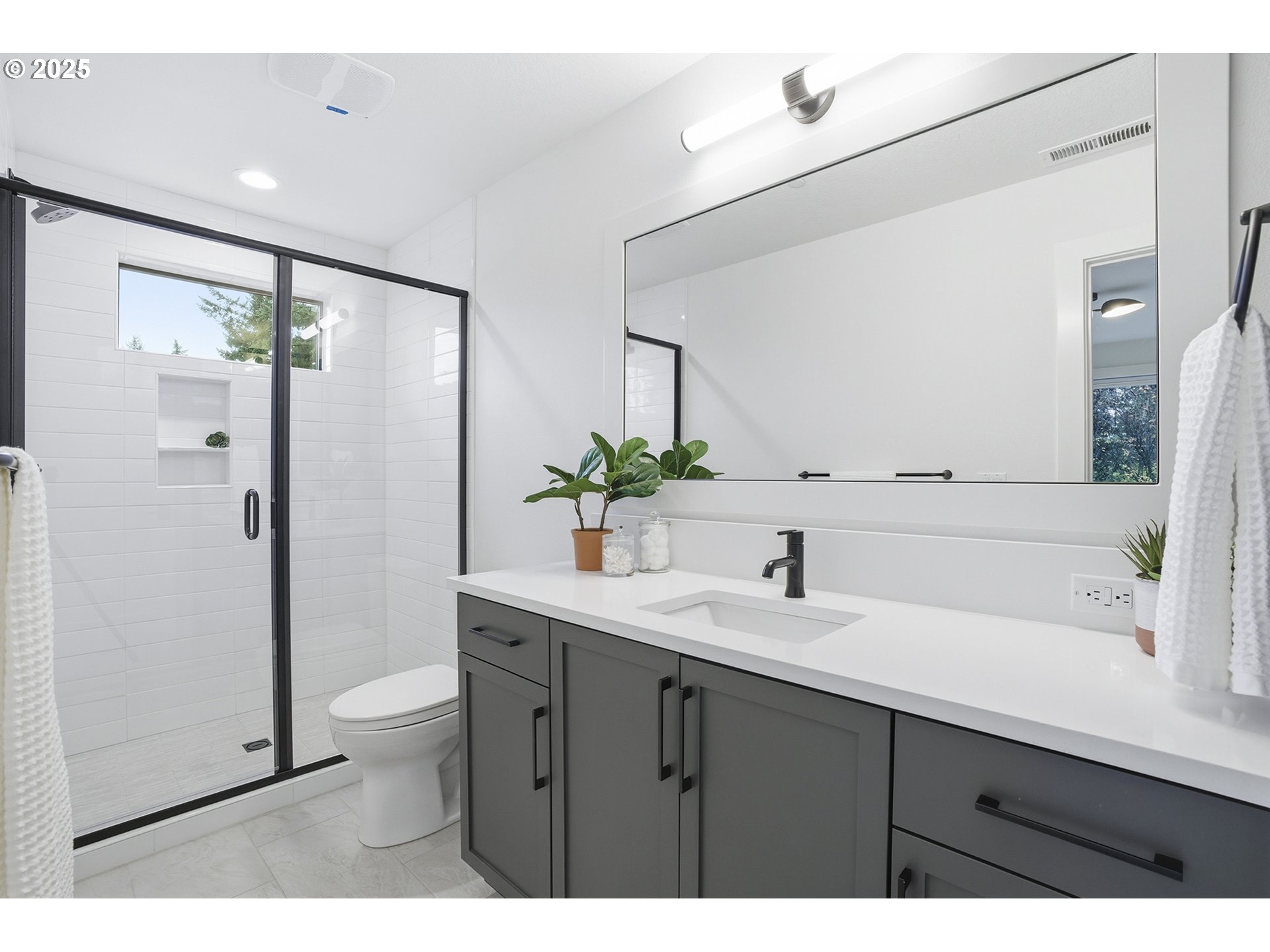 16901 KARA LN, Lake Oswego, OR, 97035