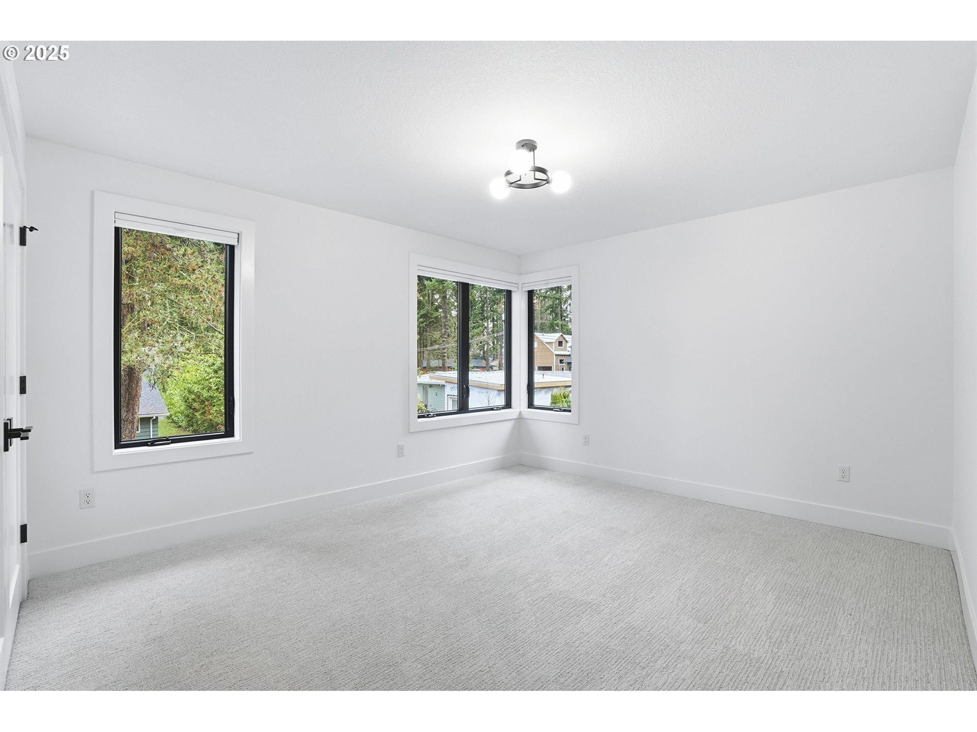 16901 KARA LN, Lake Oswego, OR, 97035