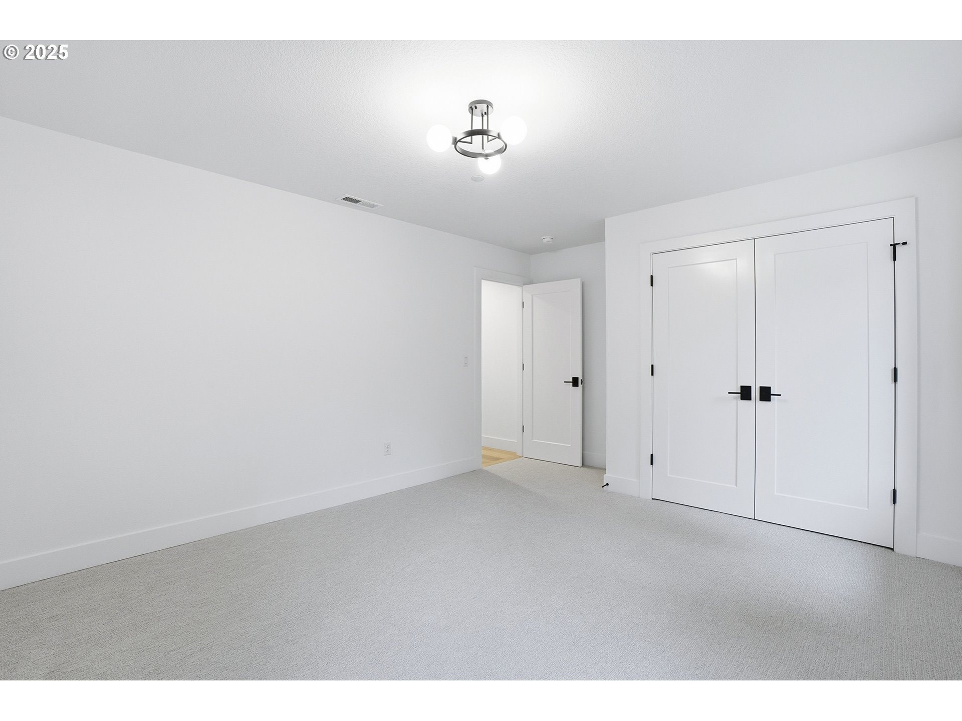 16901 KARA LN, Lake Oswego, OR, 97035