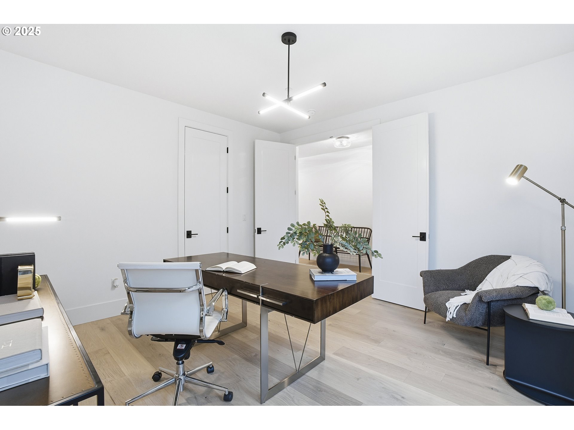 16901 KARA LN, Lake Oswego, OR, 97035