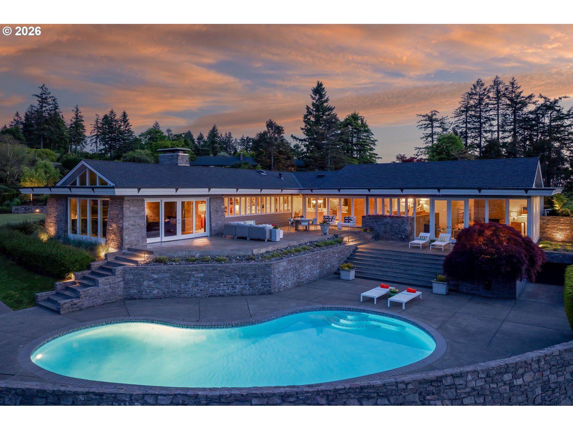 777 CHERRY CIR, Lake Oswego, OR, 97034