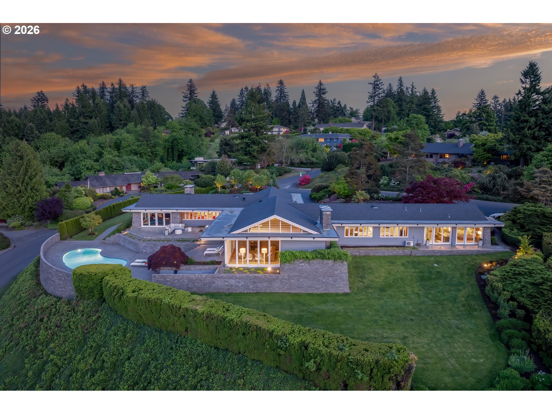 777 CHERRY CIR, Lake Oswego, OR, 97034