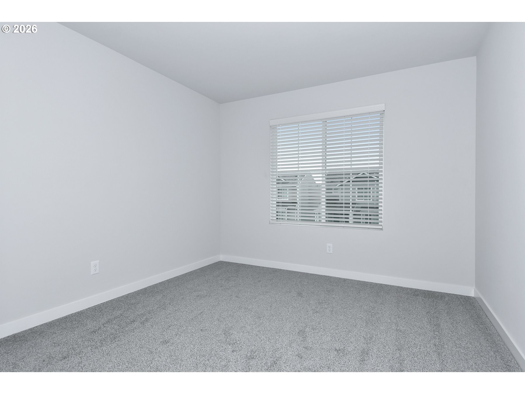 1355 OWL AVE, Woodburn, OR, 97071