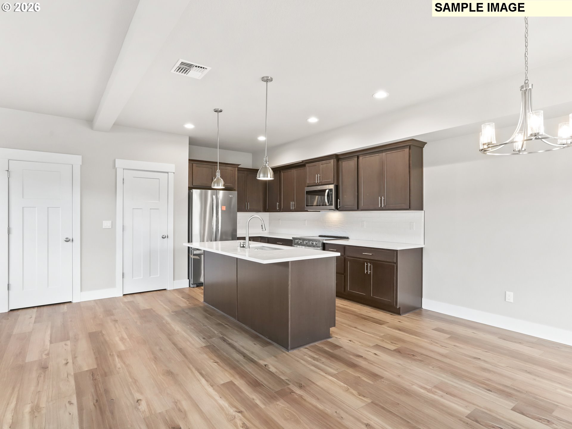 504 NE TRILLIUM DR, Estacada, OR, 97023