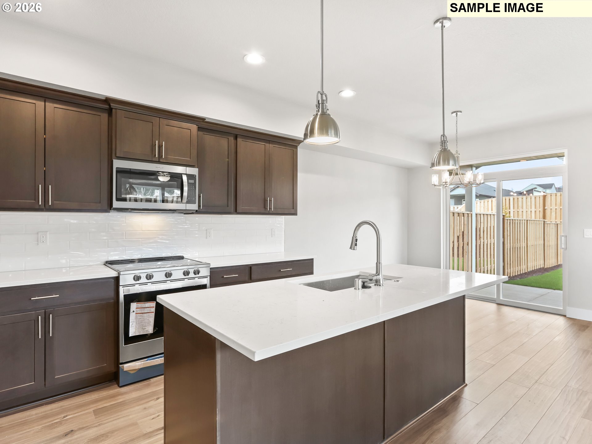 504 NE TRILLIUM DR, Estacada, OR, 97023