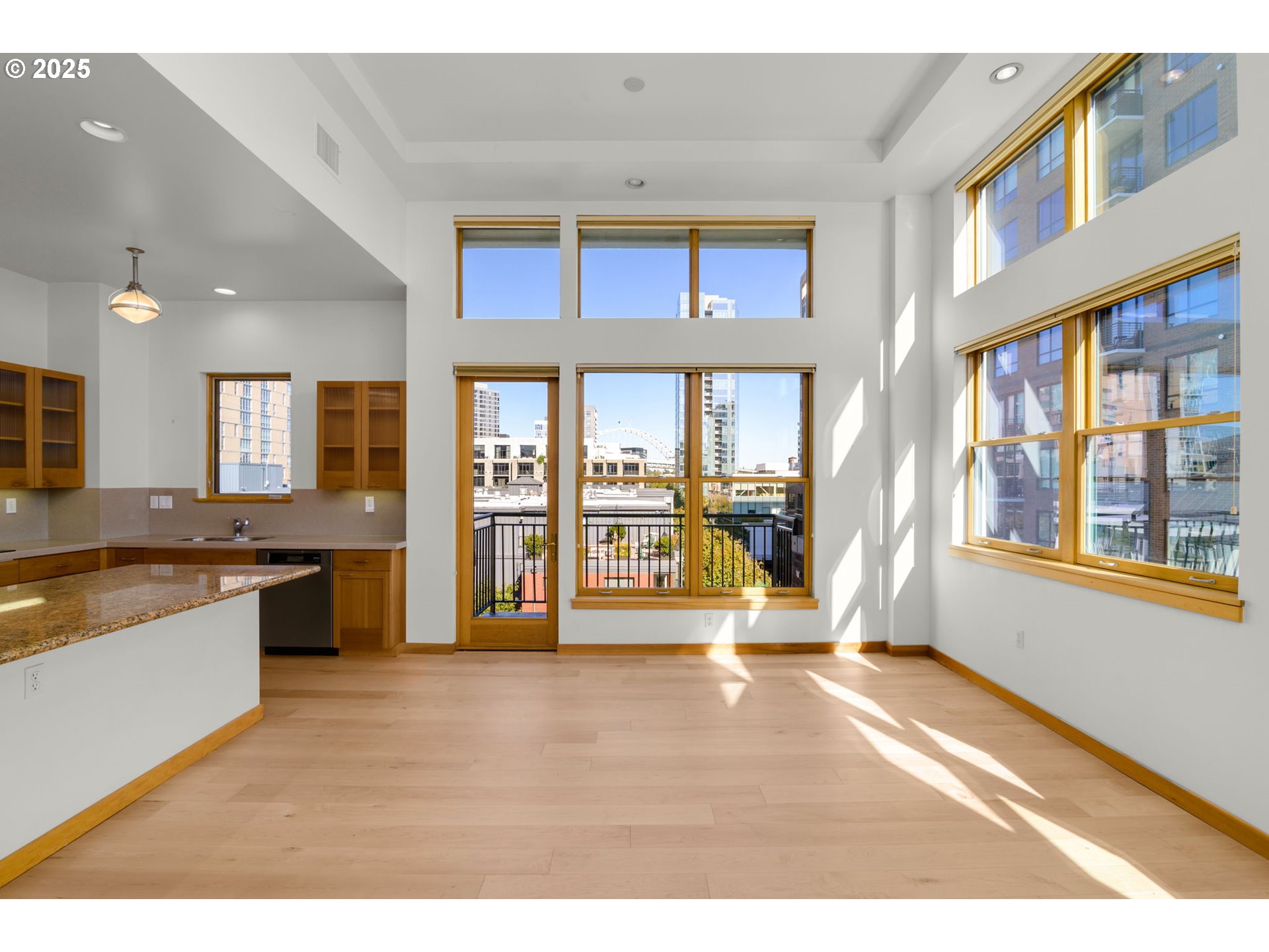 Photo #6: 776057770 Listing 