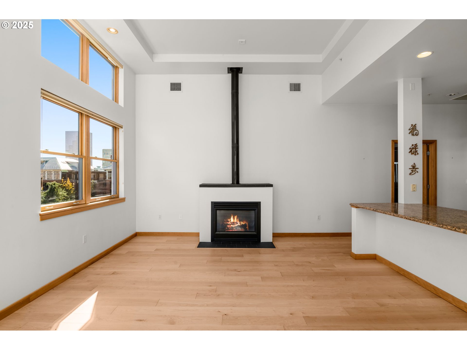 Photo #4: 776057770 Listing 