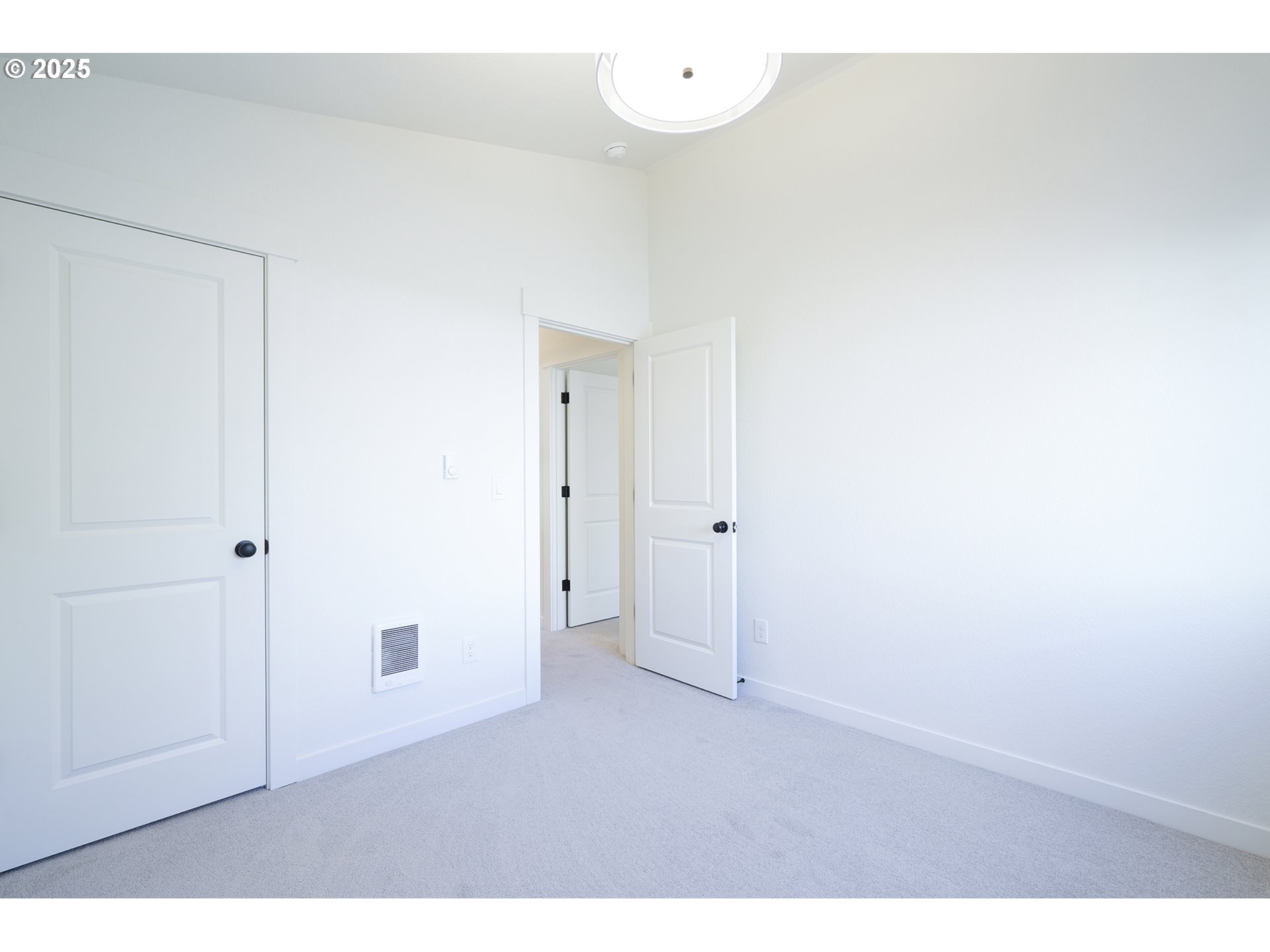 Photo #17: 776330567 Listing: Photo #17